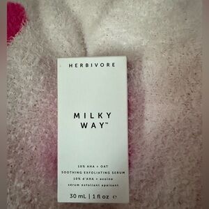 New - Herbivore Milky Way Serum